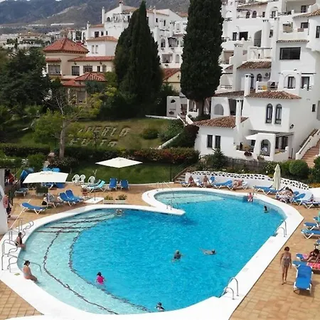 2 Bedroom In Pueblo Evita * ベナルマデナ