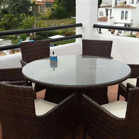 2 Bedroom In Pueblo Evita * Benalmádena