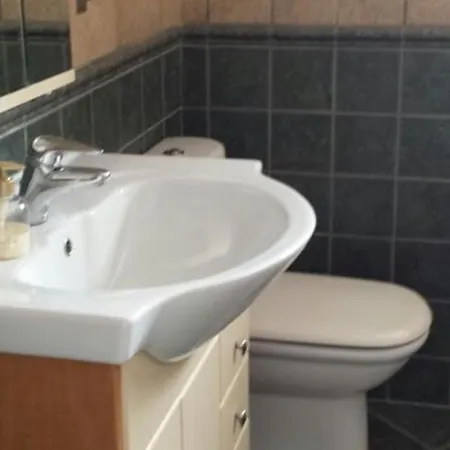 2 Bedroom In Pueblo Evita 贝纳尔马德纳